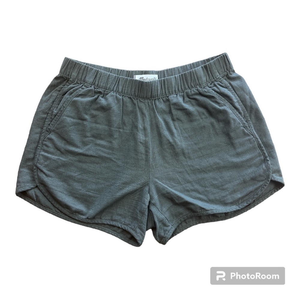 Madewell shorts. Size XS.  Like an army green.